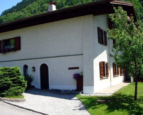 Ons huis in de zomer